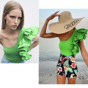 Zara green asymmetrical one shoulder ruffle frill neon fluorescent bodysuit Sz M
